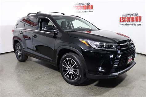 To help 2018 toyota highlander customers who are in the process of choosing a trim, we have created a 2018 toyota the xle trim on the 2018 highlander is when things start to get really interesting. New 2018 Toyota Highlander SE Sport Utility in Escondido ...