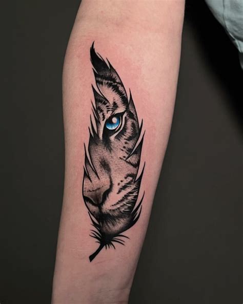 Top 10 Feather Tattoo Ideas Meanings For 2023 Alexie