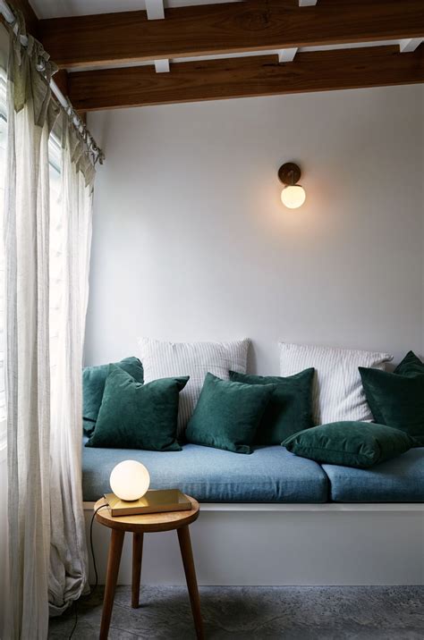 How To Make A Dark Room Brighter 12 Ideas To Lighten Your Spaces