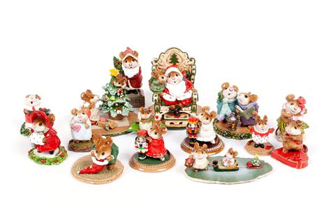 Lot Collection Of Thirteen Wee Forest Folk By Annette Petersen In