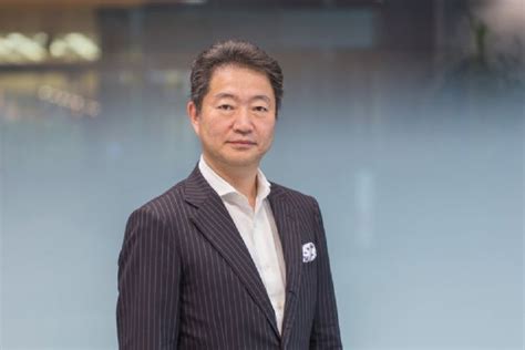 .(square enix & taito) keiji honda, executive vice president phil rogers, president and ceo the original square enix was formed as the result of a merger between square co. Square Enix'in eski CEO'su şirketten tamamen ayrılıyor