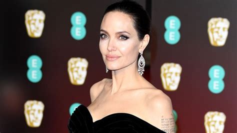 Inside Angelina Jolies Post Split Life Without Brad Pitt Exclusive Entertainment Tonight