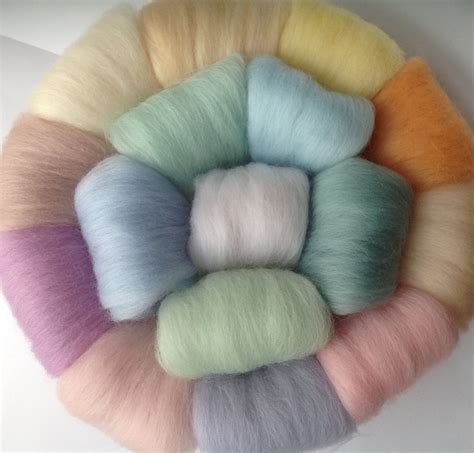 16 Light Pastels Merino Wool Tops Roving Felting Wool Soft Etsy Uk