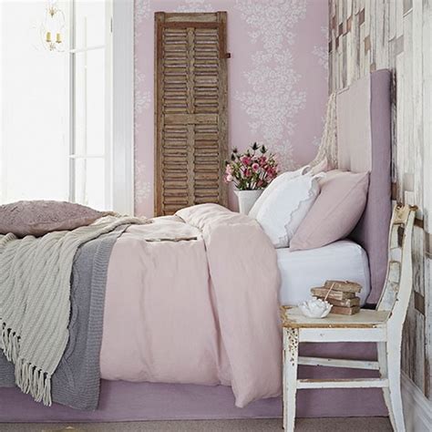 Schlafzimmer romantisch einrichten