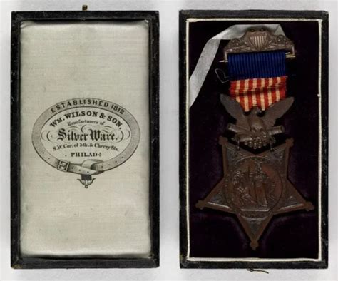 Medal Of Honor Is Now On Display At The National Archives Medal Of