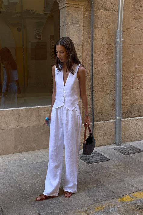 13 Linen Pant Outfits We Plan To Live In This Season Who What Wear