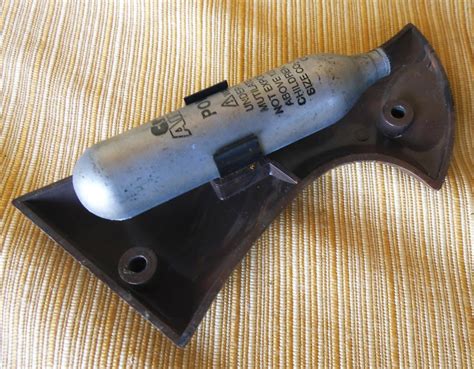 Vintage Crosman 38t 177 Co2 Revolver Pellet Gun For Sale