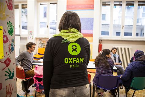 Lotta Allesclusione Sociale E Alla Dispersione Scolastica Oxfam In