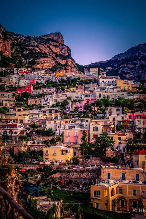 036 33610 — Amanaboutworld The Favela Of Positano Italy
