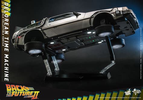 Hot Toys Back To The Future 2 Time Speeddelorean Time Machine