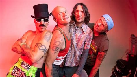 Red Hot Chili Peppers En La Argentina Una Visita En El Infierno Y El