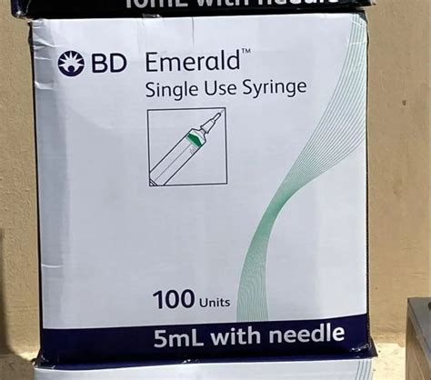 Pvc 5ml Bd Emerald Single Use Syringe 100 Unit At Best Price In Durg