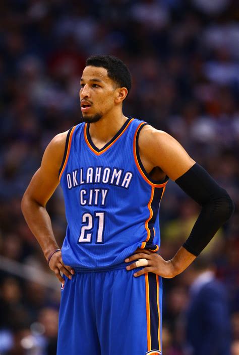 Thunder Re Sign Andre Roberson Hoops Rumors