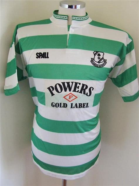 Based in the modern tallaght stadium, dublin. Shamrock Rovers Home football shirt 1990 - 1991. Added on ...
