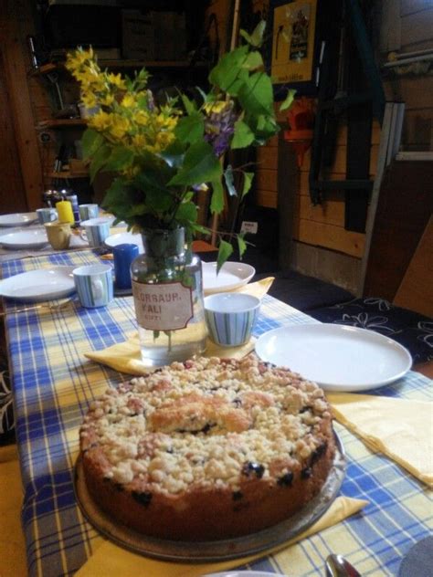 And also the type of wood. Susi's Swedish Blueberry Nectarine cake - Birthday tea ...
