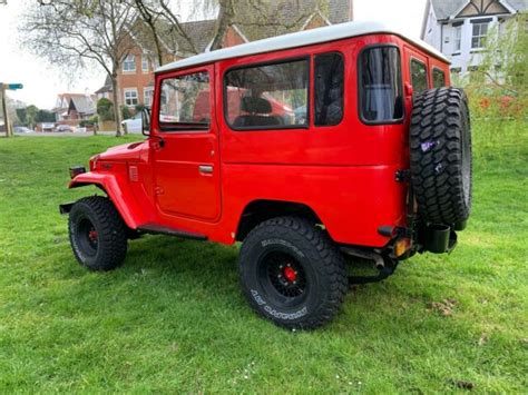 We took care of restoring this 1982 toyota. Toyota land Cruiser - FJ40 - Restored - Rare RHD - UK ...