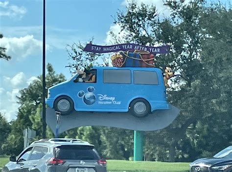Overhaul Of Disney Vacation Club Goofy Van Billboard Complete At Disney