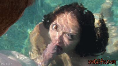 Underwater Blowjob Cumception
