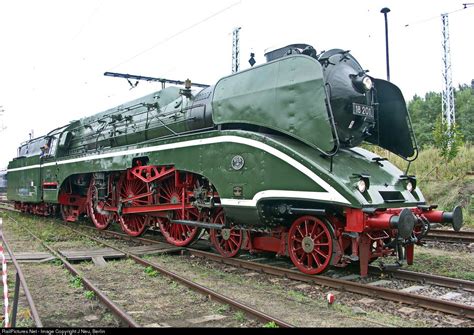 Railpicturesnet Photo 18 201 Deutsche Reichsbahn Steam 4 6 2 At