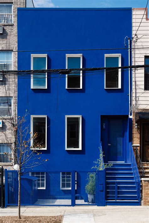 Lot Office For Architecture Creates All Blue Building In Bushwick