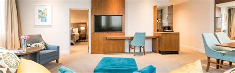 219 on johns motel and holiday park. Superior 1 Bedroom Suite - Distinction Christchurch Hotel ...