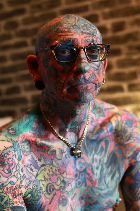 Details 76 Man With Many Tattoos Latest Thtantai2