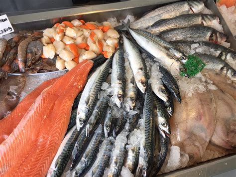 Top Tips For Buying Fresh Fish Seafood Cornwall