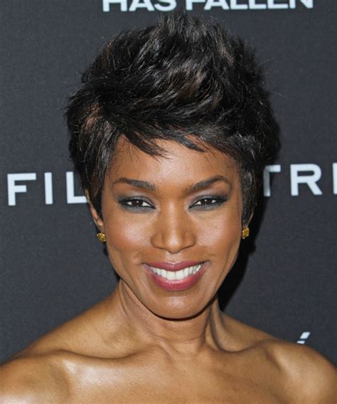 Angela Bassett S Best Hairstyles And Haircuts