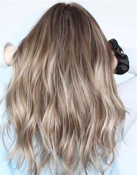 Awesome Ash Blonde Hair Color Ideas For Women To Try