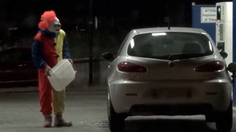Funny Scary Clown Prank Videos Germany Kapas