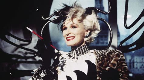 Retro Review Revisiting 101 Dalmatians Before Cruella Movies