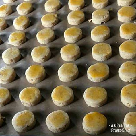 Masukkan tepung jagung dan gaul sebati. Resepi Biskut Mazola Gebu | Food, Hamburger bun, Breakfast