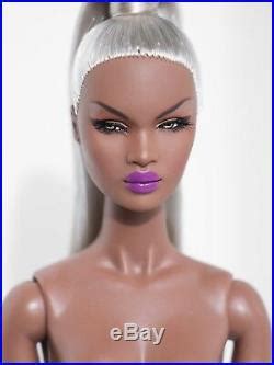 Integrity Toys Fashion Royalty Vanity Glamour Nadja Rhymes Nude Doll