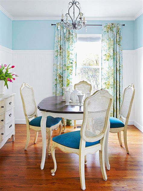 Superb Ways To Design A Small Space Dining Room