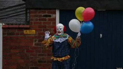 Northampton Clown Terrorizes English Town Just By Standing Around