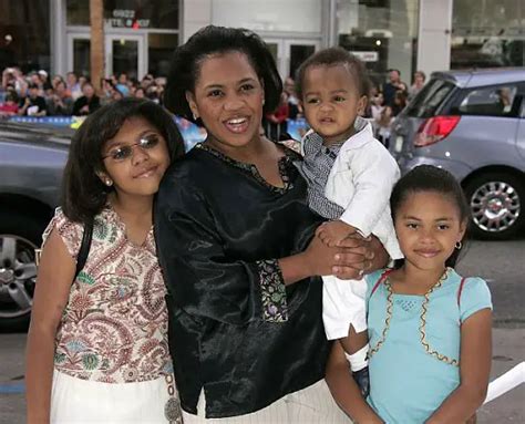 Chandra Wilson Opens Up About Her Partner And Kids