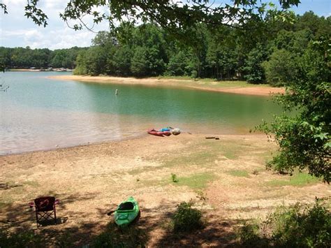 Cast your line from the shore, or take your boat out to open water in search for a bite. LAKE HARTWELL CAMPING AND CABINS (Townville, SC ...