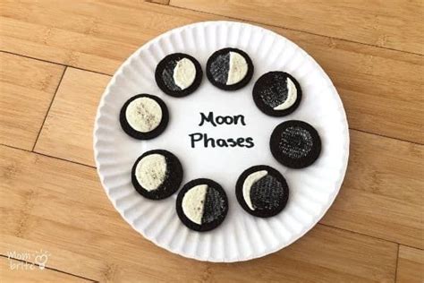Oreo Cookie Moon Phases Activity [free Worksheet] Oreo Moon Phases Moon Phases Activities