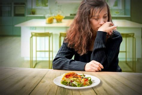 Some of the conditions can be temporary and reversible, such as loss appetite from. Depression and appetite: Why does depression cause loss of ...