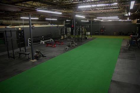 Pin By Top Line Gym On Fully Renovated Warehouse Gym Crossfit Garage