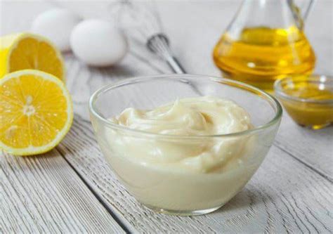 La receta de su caldo casero no la he visto en ninguna otra casa, nutritiva, sana y rica a partes iguales. Mayonesa con limon casera de la abuela | Recetas de Cocina