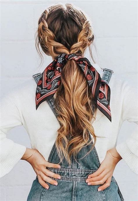 If you re short on time a low ponytail is a perfect hairstyle option with a baseball cap. 1001+ ideas For Cute Easy Hairstyles For School