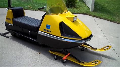 Unless your nordic skis have edges and a side cut, turns will be pretty tough. 1970 Ski Doo 399 Nordic - YouTube