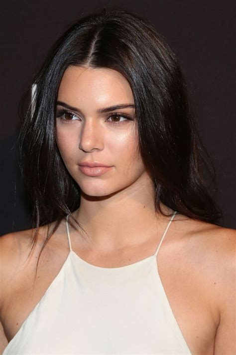 Kendall Jenner Displays Her Nipple Piercing In A Slinky White Dress Following Her Frow Snub