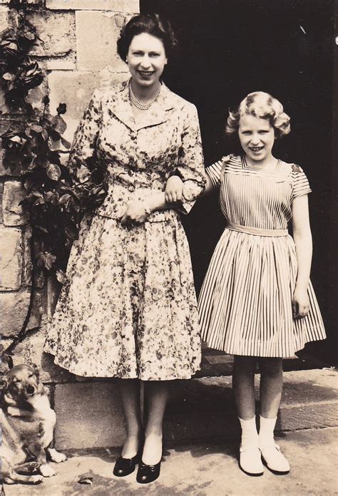 Princess anne, princess royal full name: Queen Elizabeth II & Princess Anne. #corgi, #royalcorgi ...