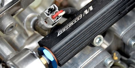 Suara ditentukan oleh ukuran pita suara dan faktor fisiologis lainnya. PROTON SATRIA NEO ENJIN 'TERBALIK' - Kaki Kereta