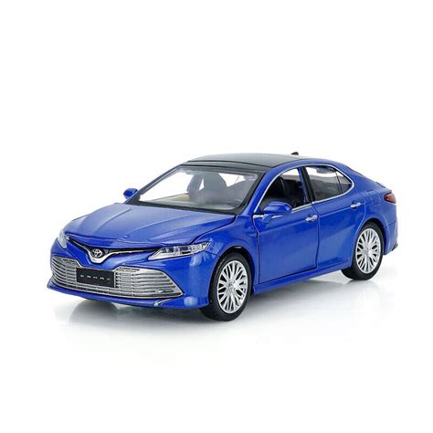 132 Scale Toyota Camry Alloy Diecast Model Car Toy Collection Sound