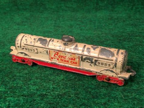 Vintage 1940 Tootsie Toy Bordens Milk Tank Car Train Boxcar Rubber