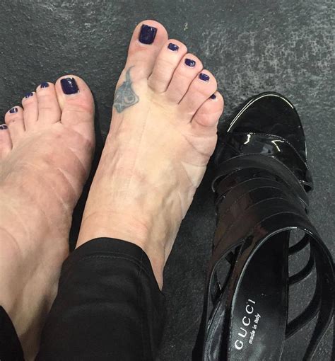Melissa Joan Hart Feet By Goddessgg On Deviantart