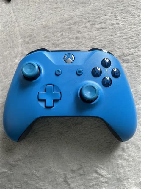 Microsoft Xbox Wireless Controller Blue Vortex Limited Edition